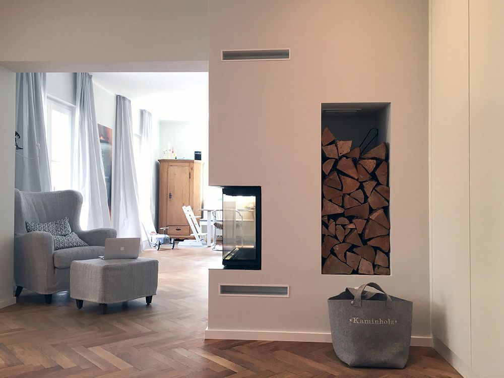 Neuer Durchbruch und Kamin.
